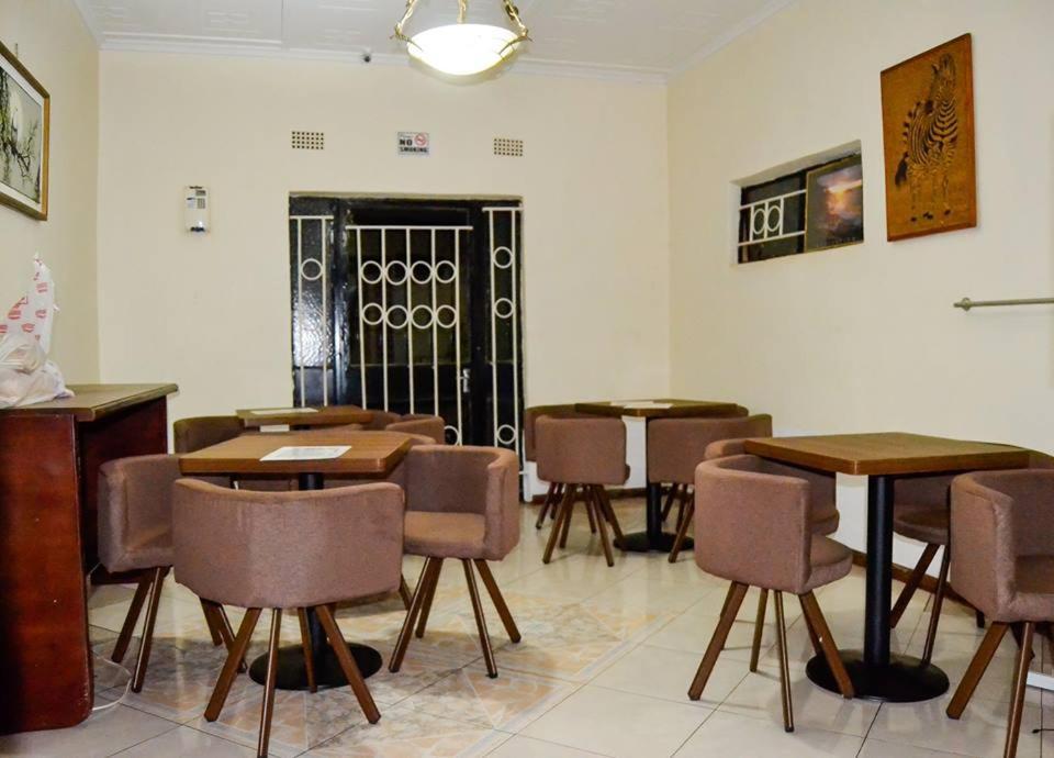 Rugems Executive Lodge Lusaka Exterior foto